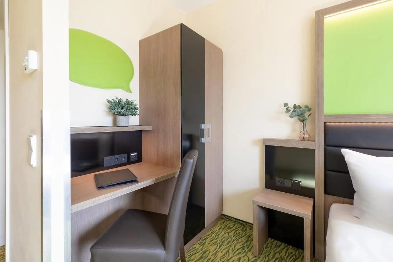 ***  Hotel Aldea ברלין גרמניה